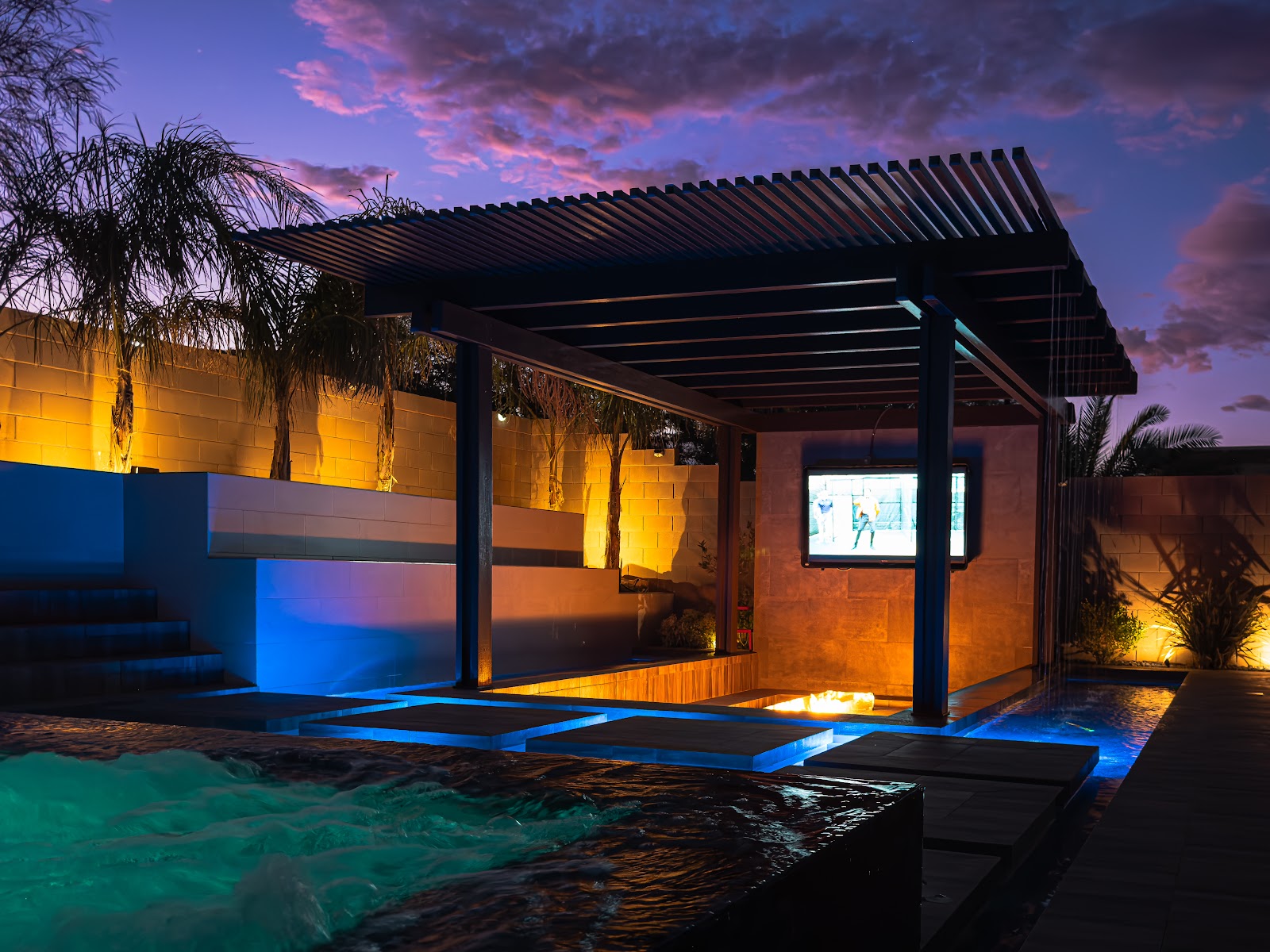 Pools R Us Arizona — Custom Pool Builder in Biltmore
